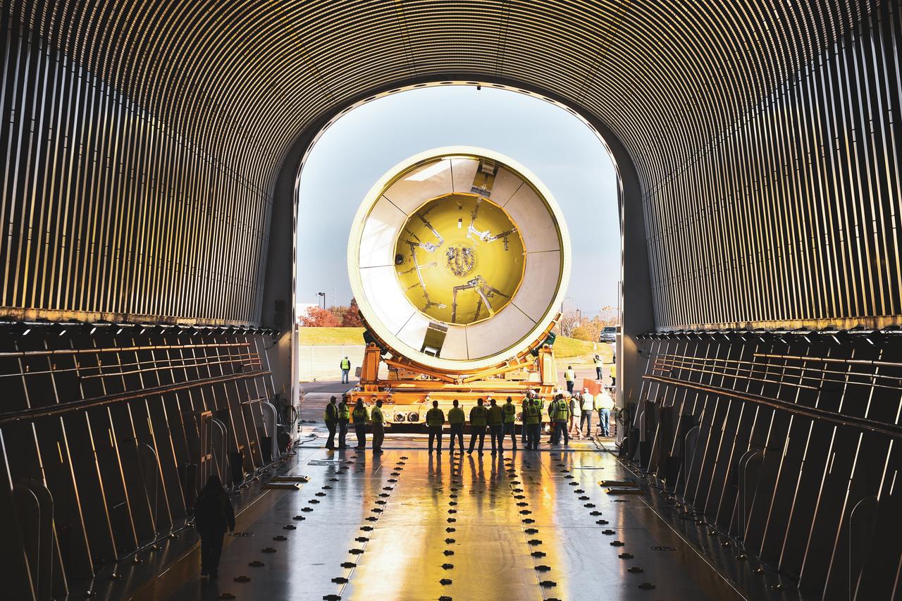 SLS Liquid Hydrogen Tank Test Article Moved at NASA’s Michoud Assembly Facility